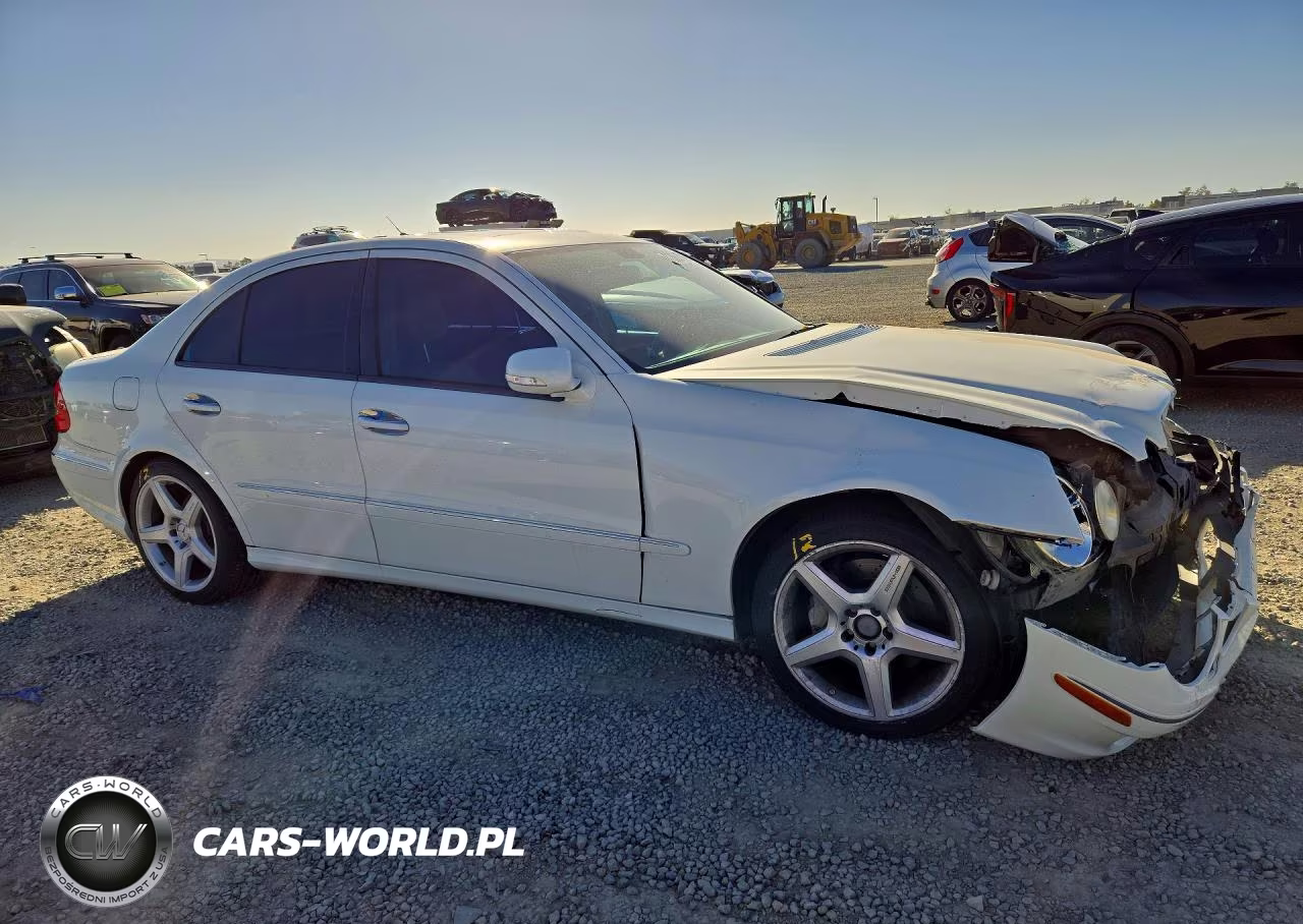 2009 Mercedes-Benz E 550 VIN:WDBUF72X59B390449 - 4