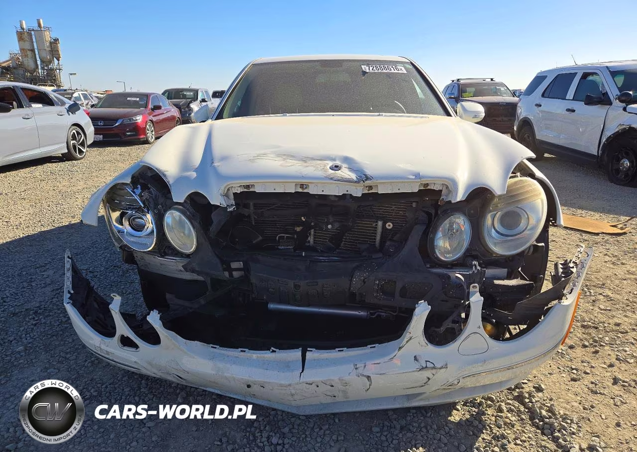 2009 Mercedes-Benz E 550 VIN:WDBUF72X59B390449 - 5