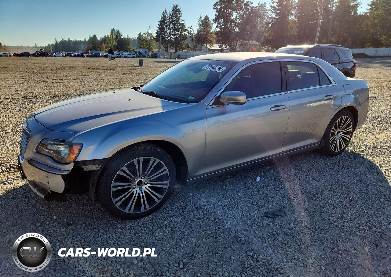 2013 Chrysler 300 S – zdjęcie 1 z 12