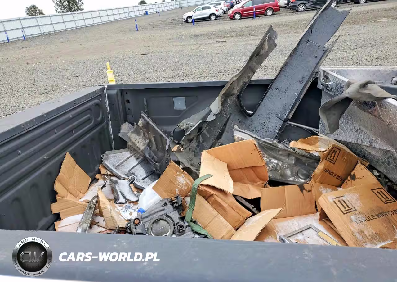 2022 Ram 2500 Tradesman VIN:3C6UR5CL3NG110030 - 12