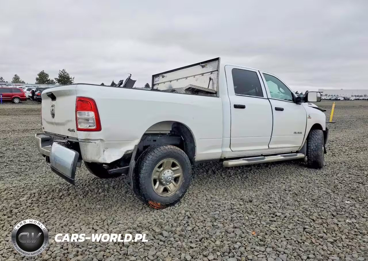 2022 Ram 2500 Tradesman VIN:3C6UR5CL3NG110030 - 3