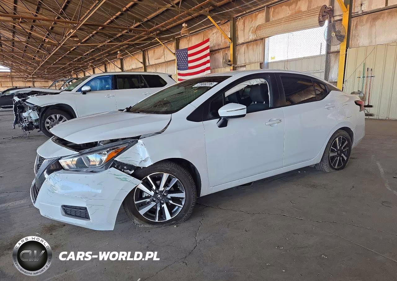 2021 Nissan Versa Sv