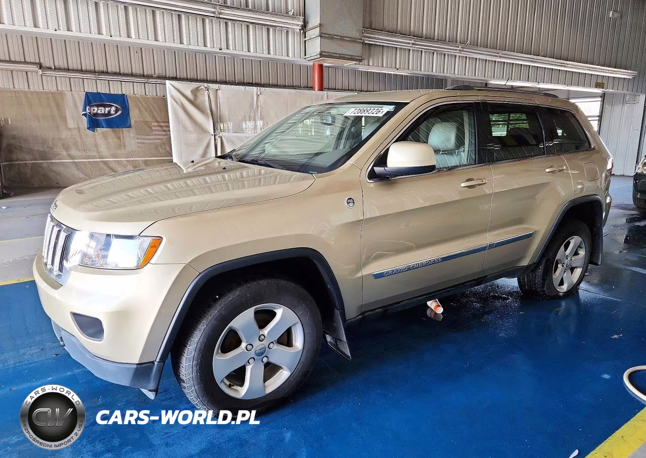 2011 Jeep Grand Cherokee Laredo VIN:1J4RR4GG2BC736814 - 1