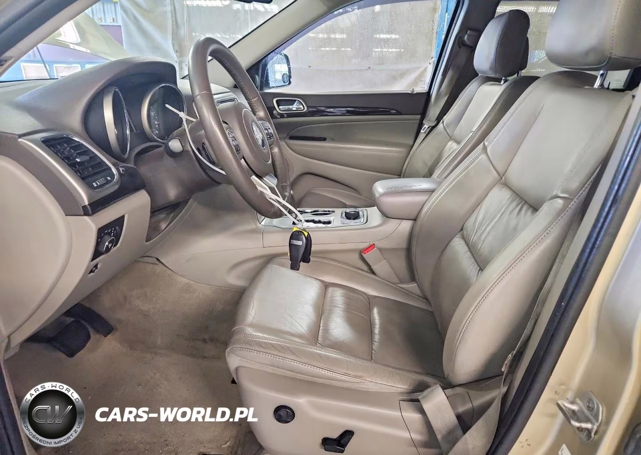2011 Jeep Grand Cherokee Laredo VIN:1J4RR4GG2BC736814 - 7