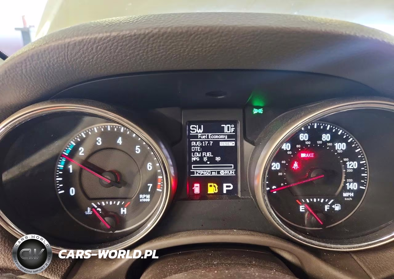 2011 Jeep Grand Cherokee Laredo VIN:1J4RR4GG2BC736814 - 9