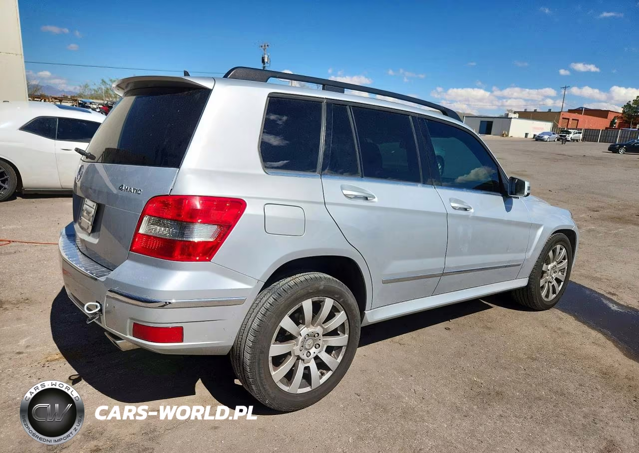 2011 Mercedes-Benz Glk 350 4Matic VIN:WDCGG8HB5BF606158 - 3
