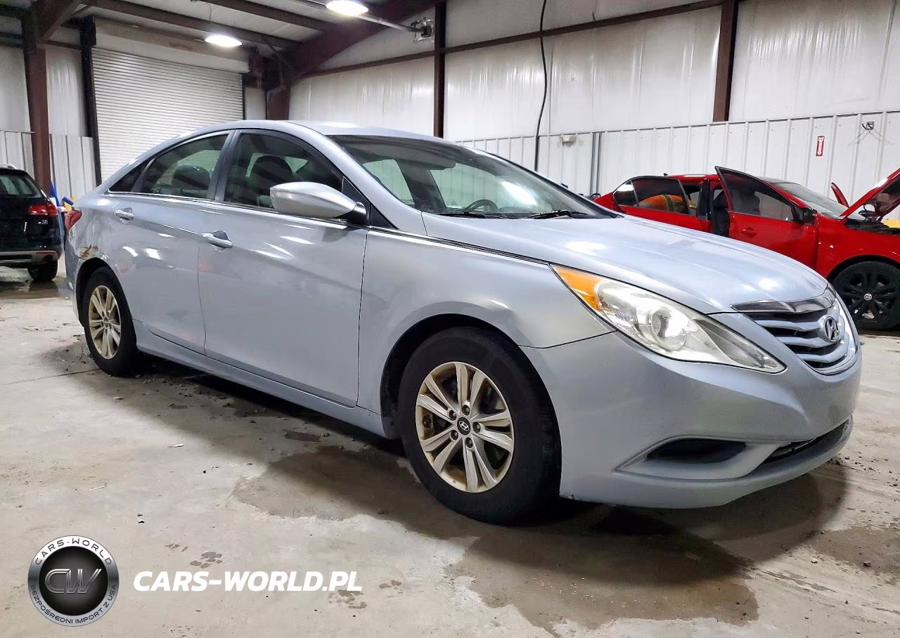 2012 Hyundai Sonata Gls VIN:5NPEB4AC1CH369571 - 4