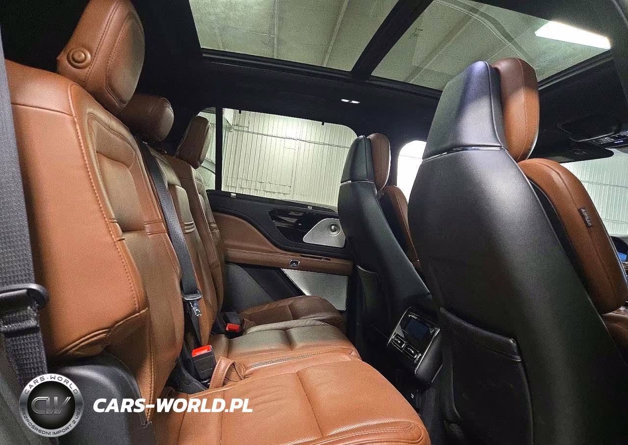 2020 Lincoln Aviator Reserve VIN:5LM5J7XC5LGL04442 - 11