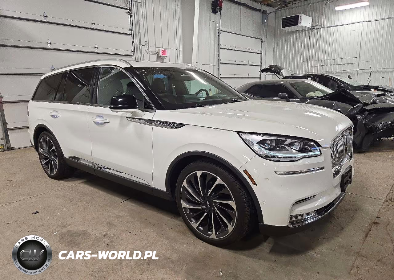 2020 Lincoln Aviator Reserve VIN:5LM5J7XC5LGL04442 - 4