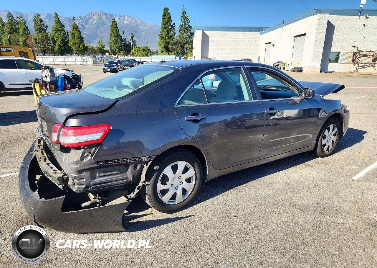 2011 Toyota Camry Le VIN:4T4BF3EK1BR113004 - 3