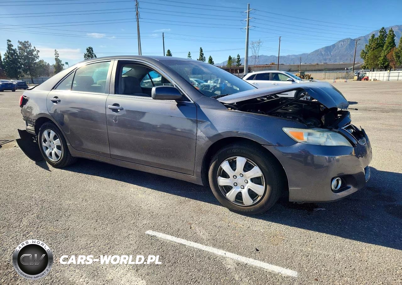 2011 Toyota Camry Le VIN:4T4BF3EK1BR113004 - 4