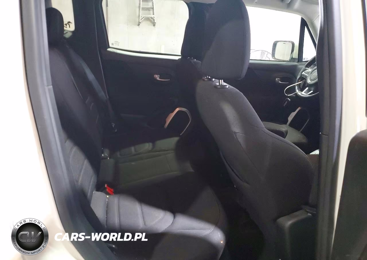 2018 Jeep Renegade Latitude VIN:ZACCJBBB7JPJ34193 - 10