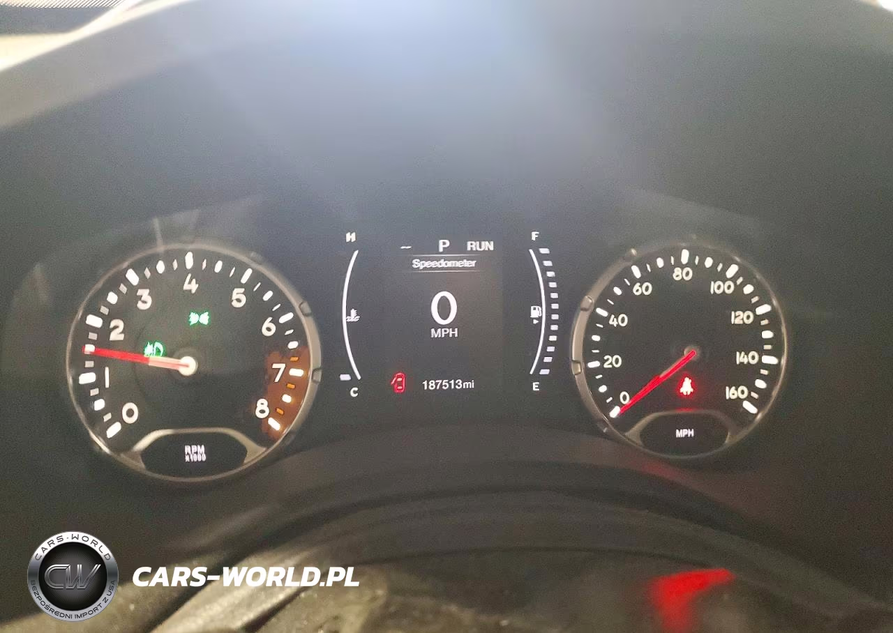2018 Jeep Renegade Latitude VIN:ZACCJBBB7JPJ34193 - 9