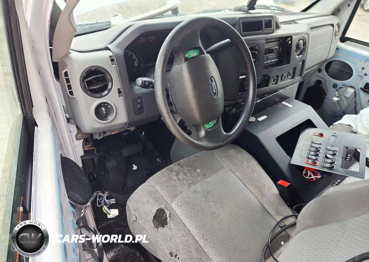 2019 Ford Econoline - Ambulance VIN:1FDWE3FS3KDC58753 - 8