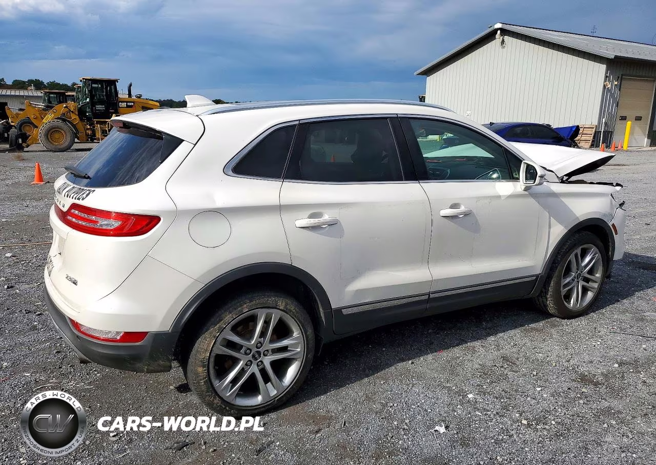 2015 Lincoln Mkc VIN:5LMTJ2AH0FUJ48296 - 3