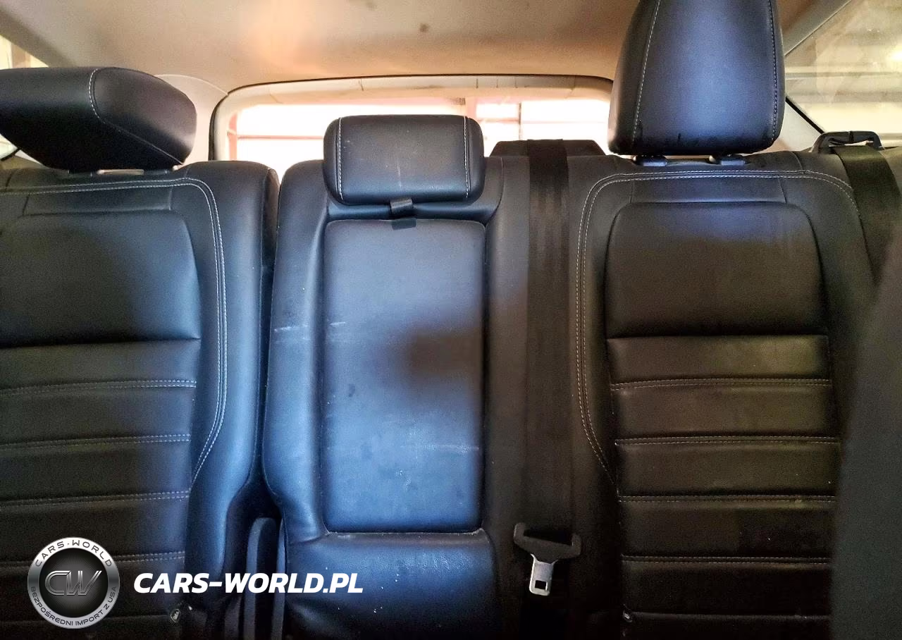 2019 Ford Escape Sel VIN:1FMCU9HD3KUC24691 - 10