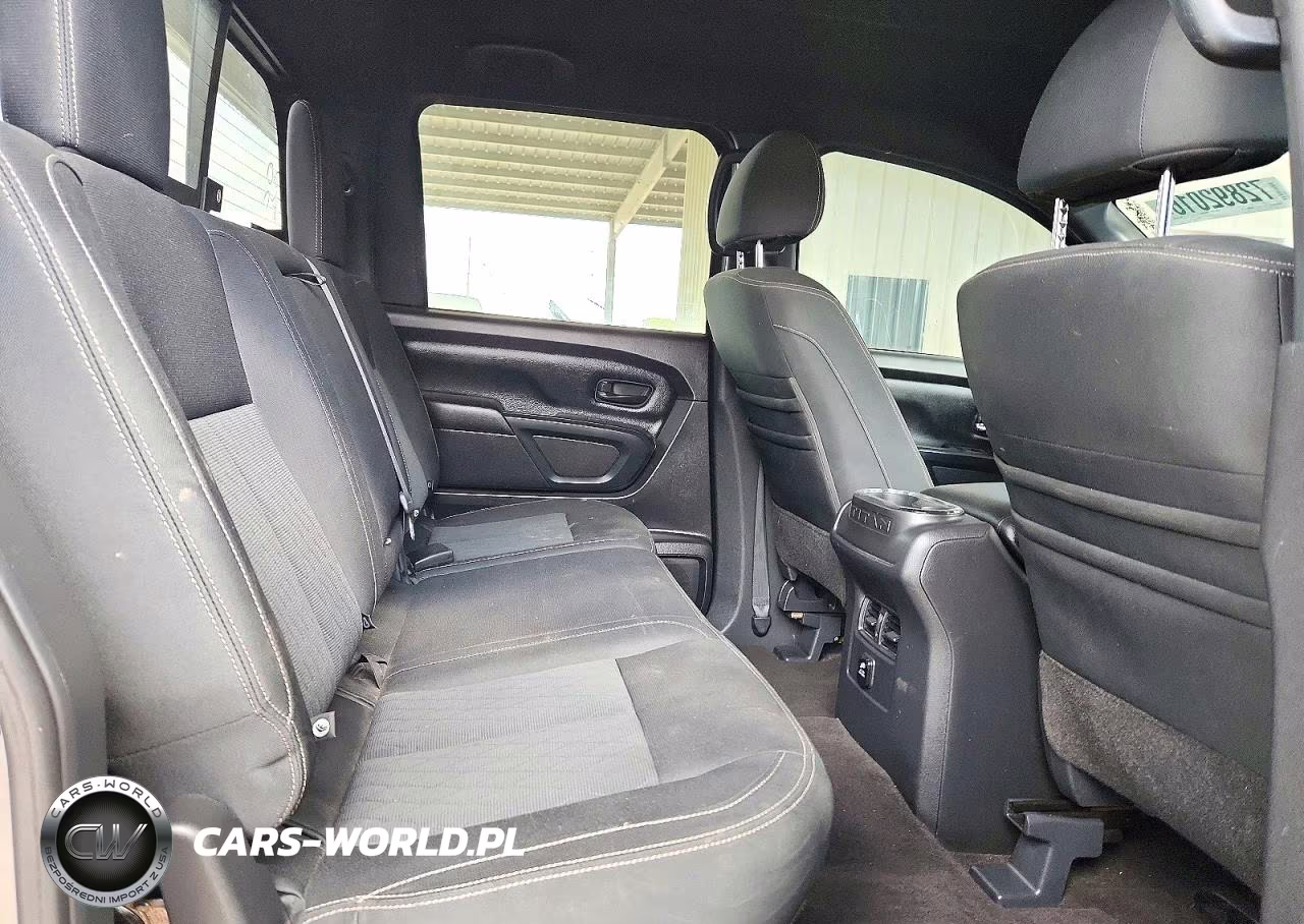 2018 Nissan Titan S VIN:1N6AA1E55JN548492 - 10