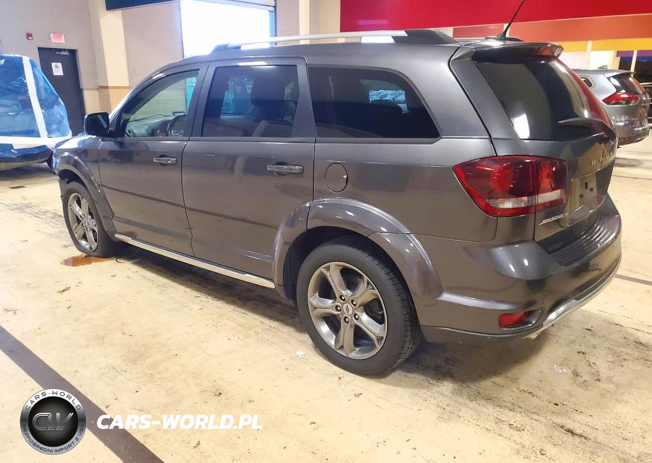 2018 Dodge Journey Crossroad VIN:3C4PDDGG3JT159581 - 2