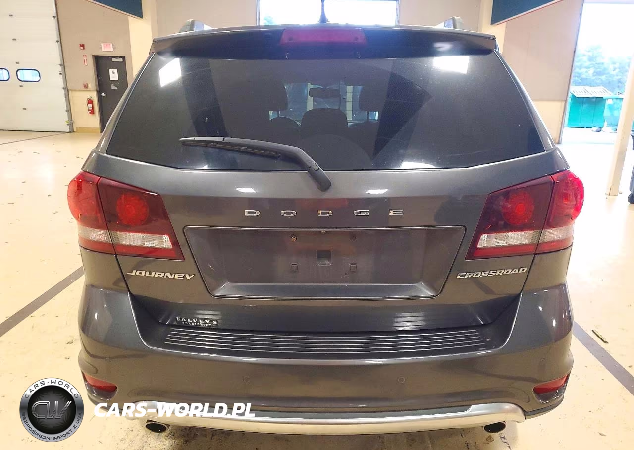 2018 Dodge Journey Crossroad VIN:3C4PDDGG3JT159581 - 6
