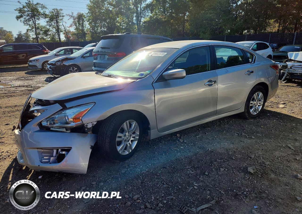 2015 Nissan Altima 2.5 S – zdjęcie 1 z 12