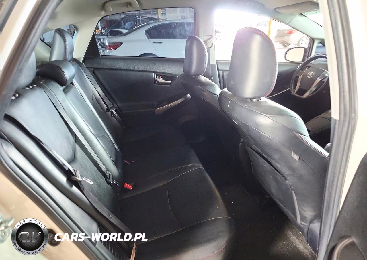 2013 Toyota Prius Persona Series Se VIN:JTDKN3DU8D1660764 - 10