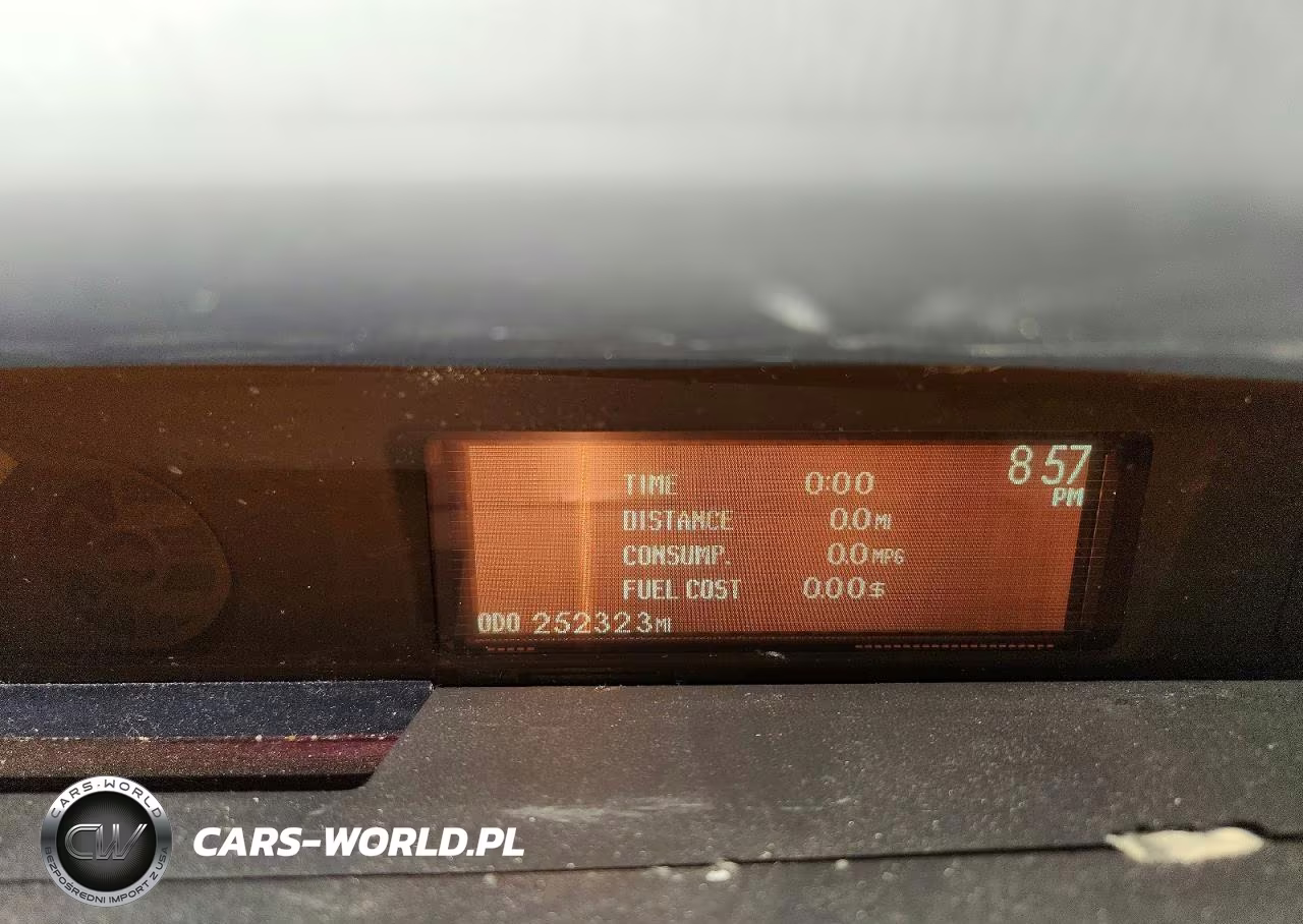 2013 Toyota Prius Persona Series Se VIN:JTDKN3DU8D1660764 - 9