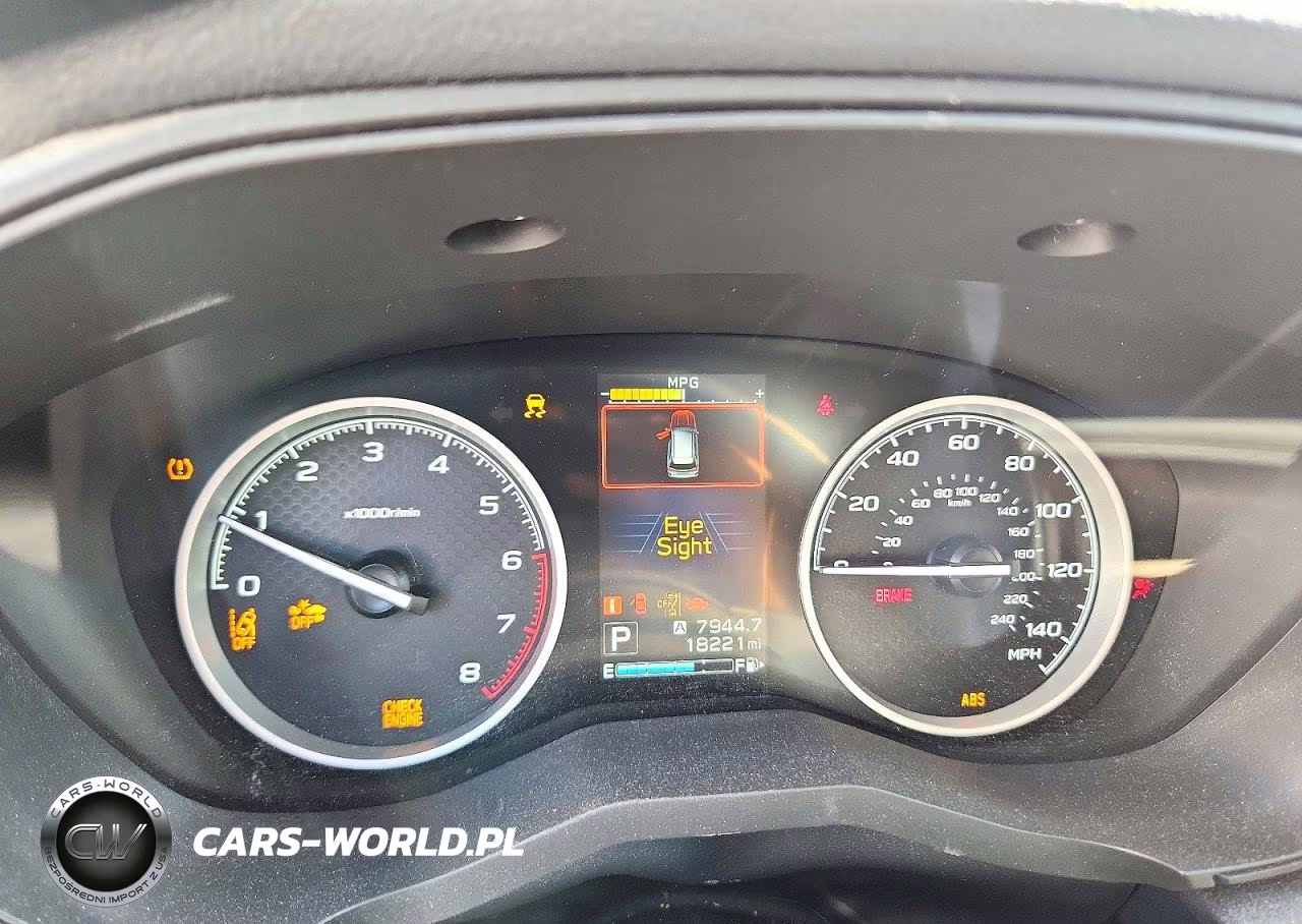 2022 Subaru Forester Premium VIN:JF2SKAEC2NH419215 - 9