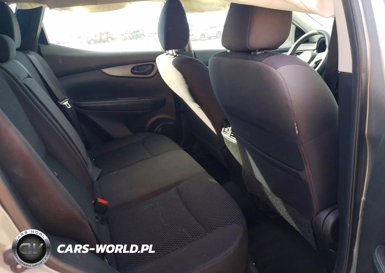 2018 Nissan Rogue VIN:JN1BJ1CR9JW250960 - 11