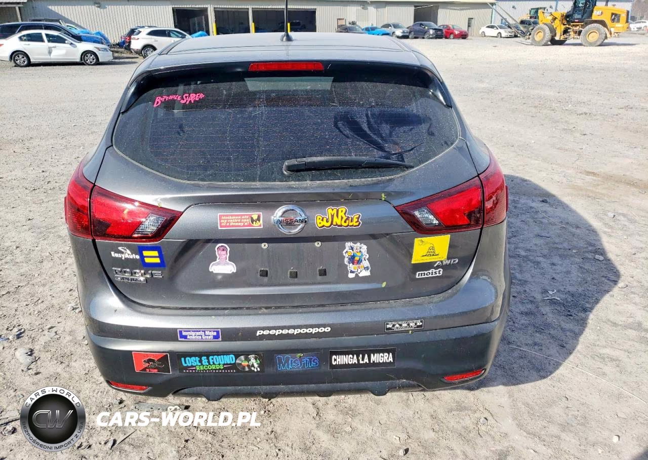 2018 Nissan Rogue VIN:JN1BJ1CR9JW250960 - 6