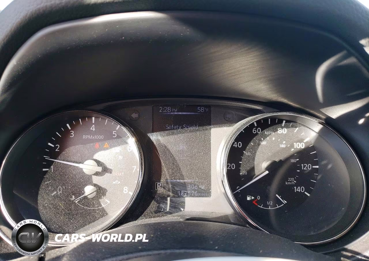 2018 Nissan Rogue VIN:JN1BJ1CR9JW250960 - 9