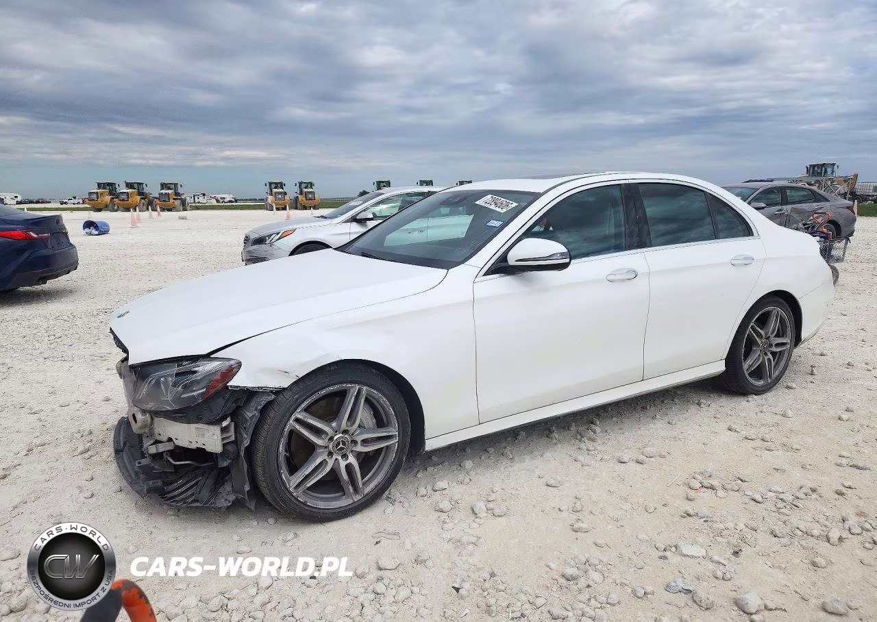 2017 Mercedes-Benz E 300 VIN:WDDZF4JB0HA268555 - 1
