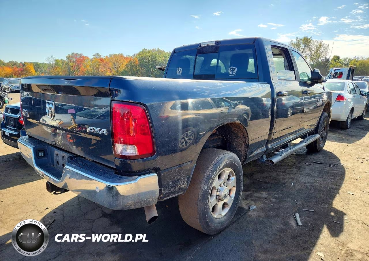 2017 Ram 2500 Slt VIN:3C6UR5DJ8HG581785 - 3