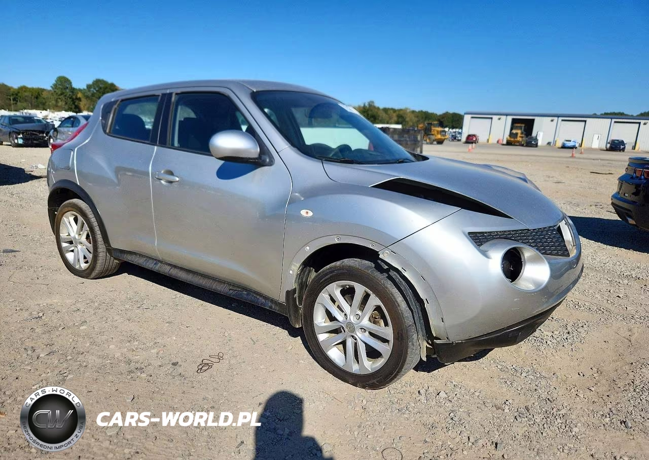 2011 Nissan Juke S VIN:JN8AF5MR8BT004568 - 4