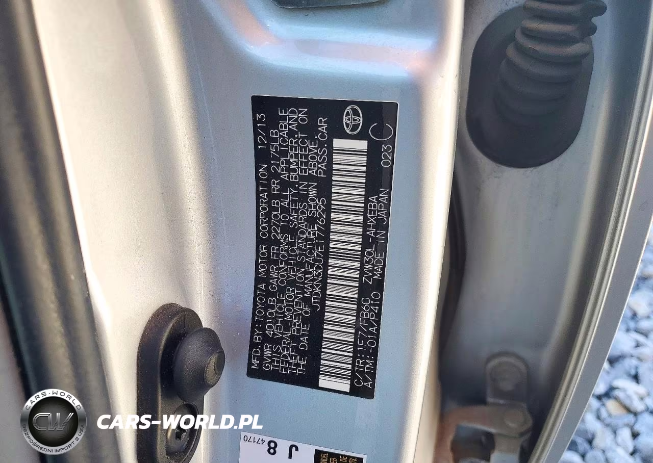 2014 Toyota Prius Two VIN:JTDKN3DU7E1776295 - 12