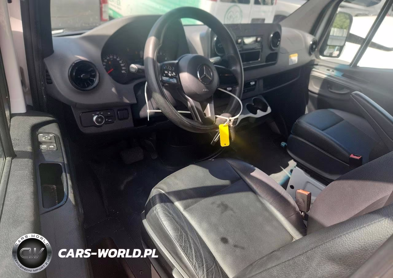 2020 Mercedes-Benz Sprinter 2500 Delivery Van VIN:W1Y4ECHYXLT039417 - 8