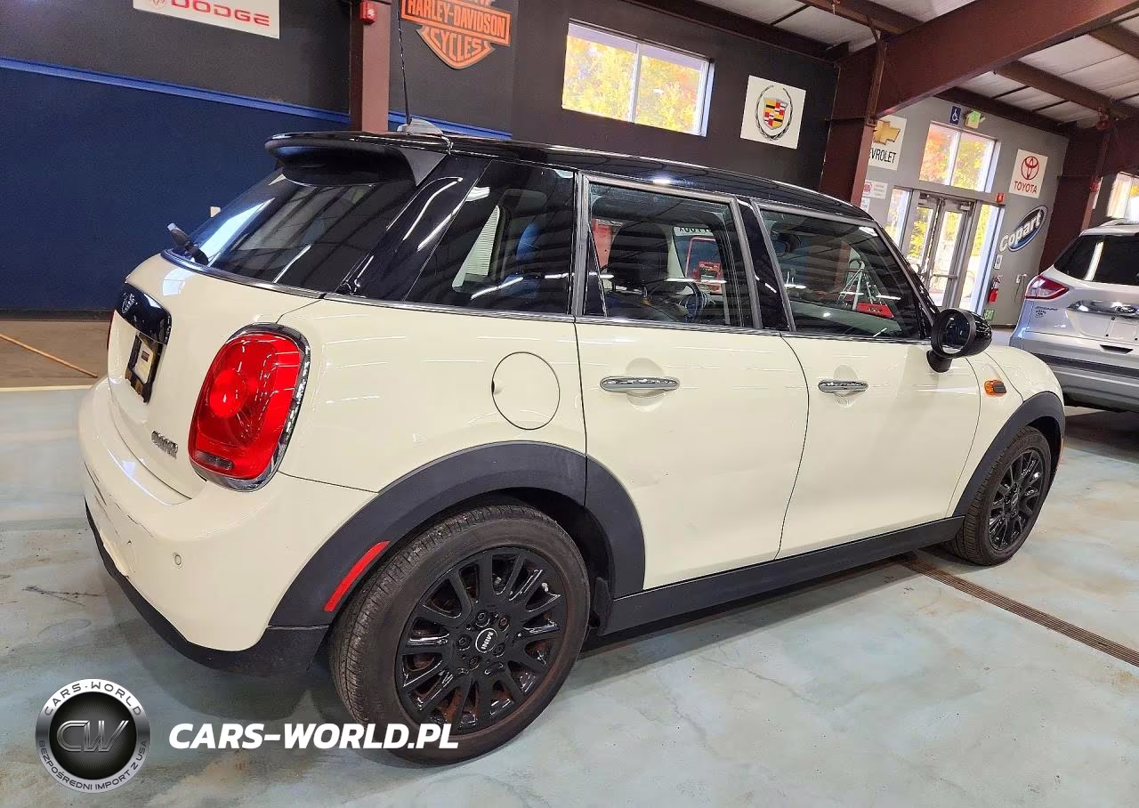 2018 Mini Cooper VIN:WMWXU1C56J2F81574 - 3