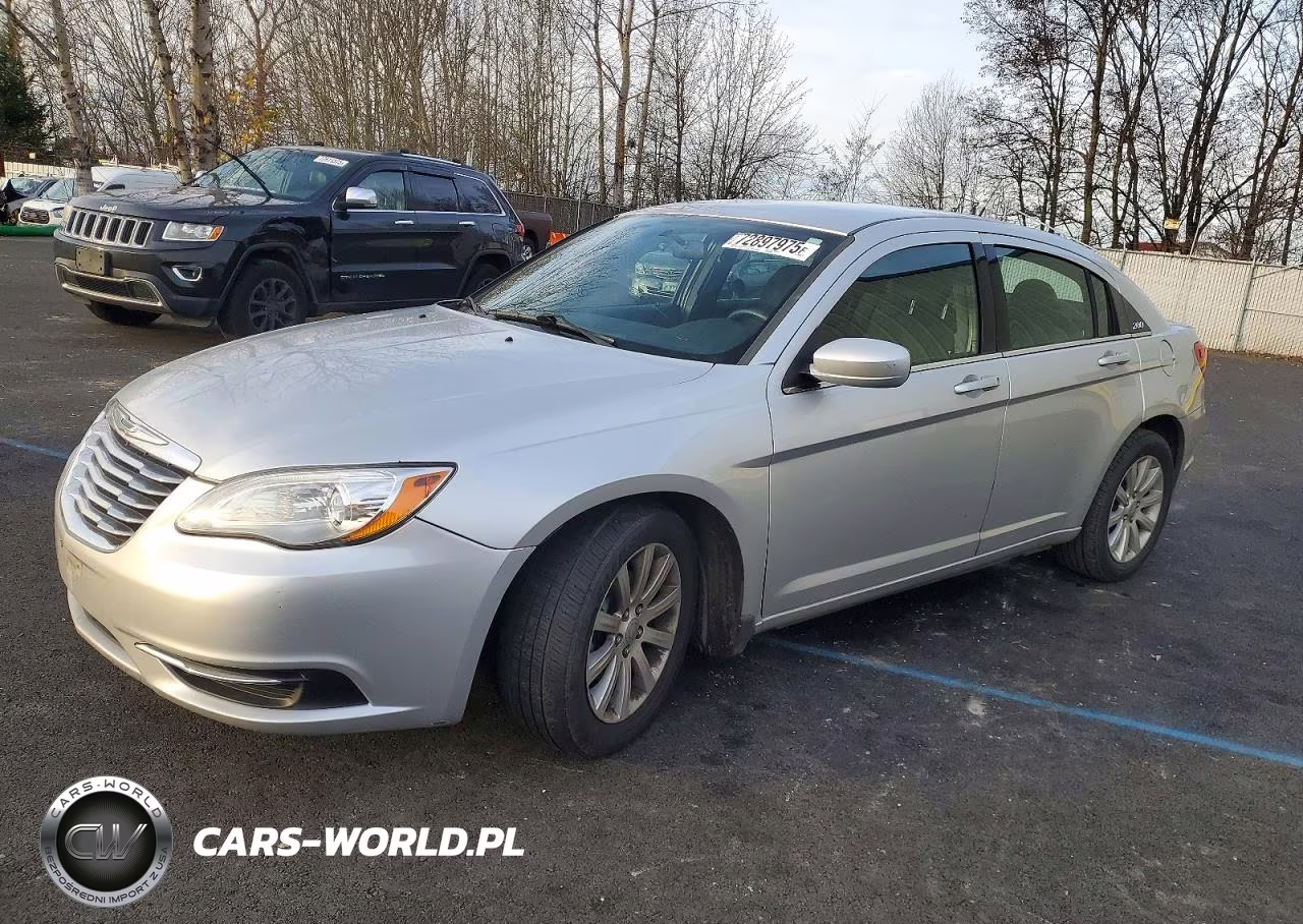 2011 Chrysler 200 Touring