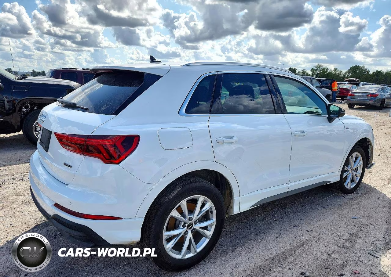 2025 Audi Q3 Premium 45 Tfsi S Line Quattro Tiptronic VIN:WA1DECF37S1082600 - 3
