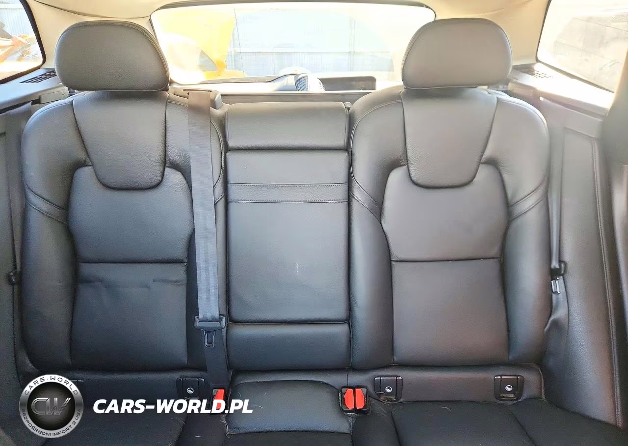 2018 Volvo Xc60 T5 Momentum VIN:YV4102RK7J1089580 - 10