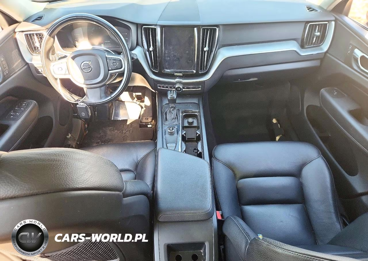 2018 Volvo Xc60 T5 Momentum VIN:YV4102RK7J1089580 - 8