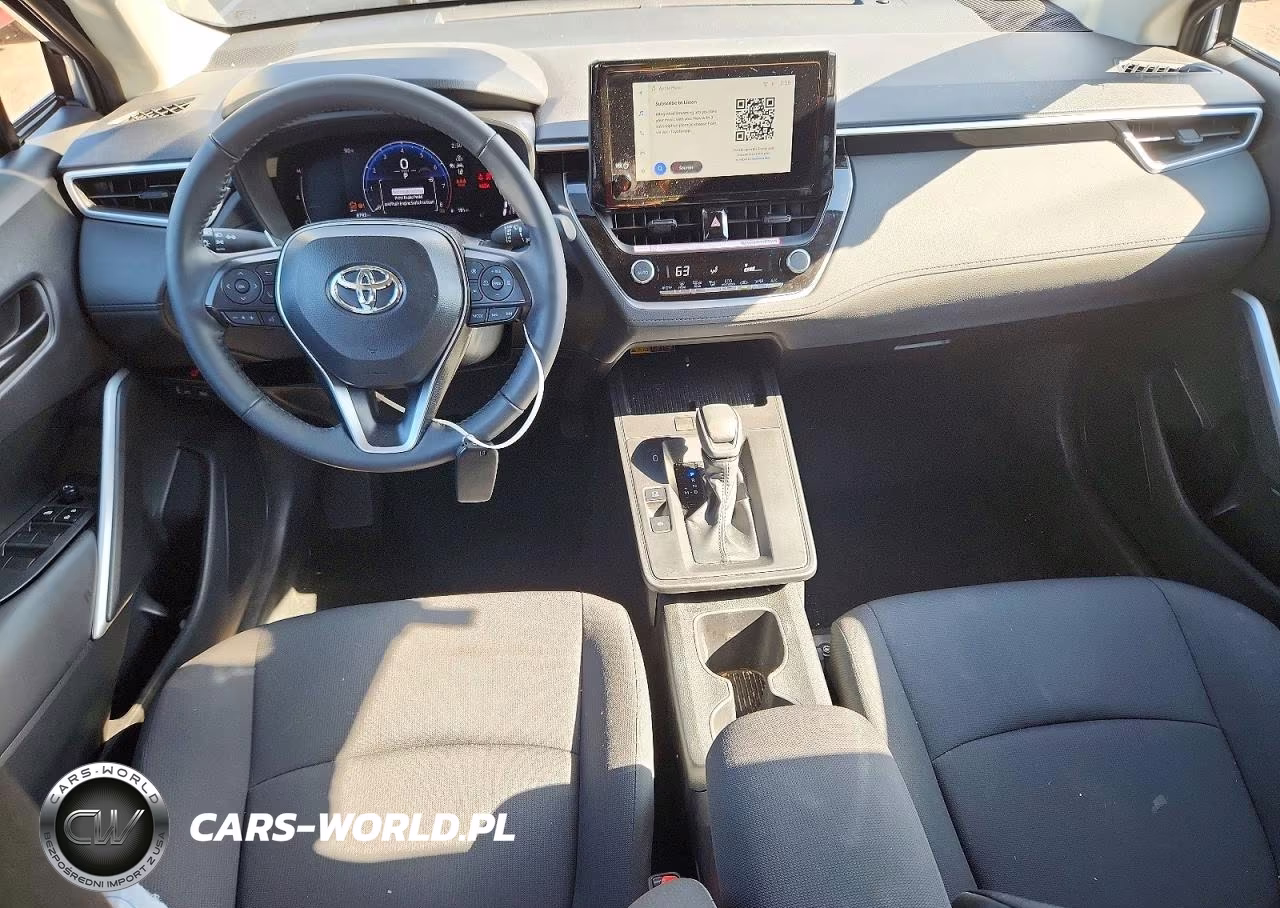 2026 Toyota Corolla Cross Le VIN:7MUCAABG6TV194096 - 8