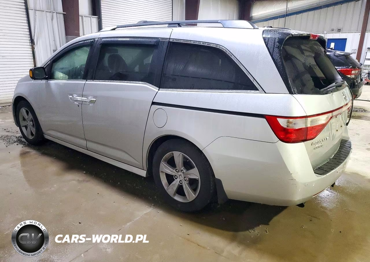 2012 Honda Odyssey Touring VIN:5FNRL5H9XCB008398 - 2
