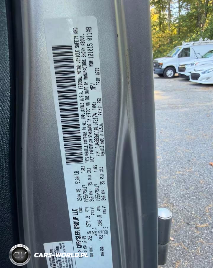 2010 Jeep Wrangler Unlimited Sport VIN:1J4BB3H11AL142174 - 10