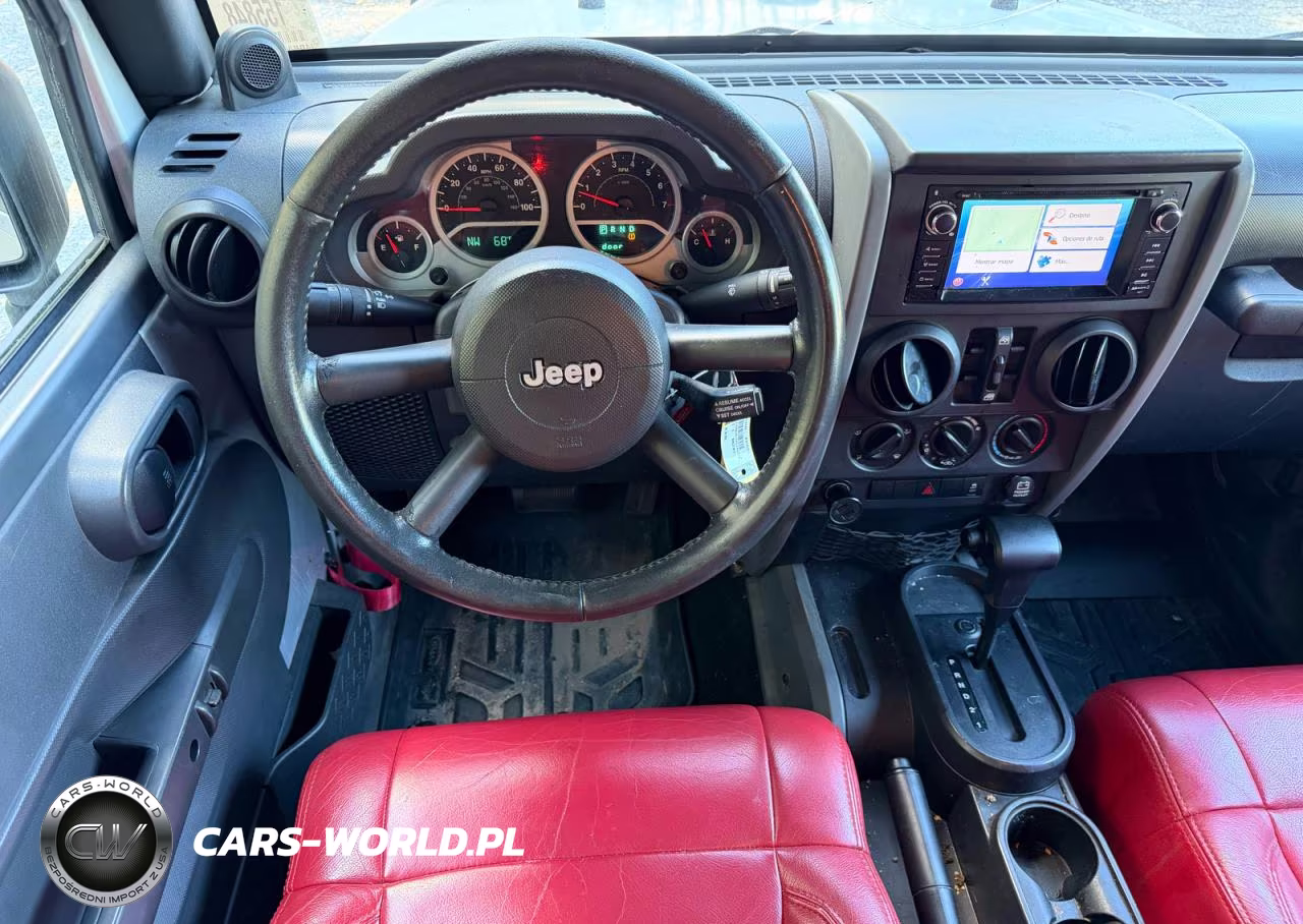 2010 Jeep Wrangler Unlimited Sport VIN:1J4BB3H11AL142174 - 9