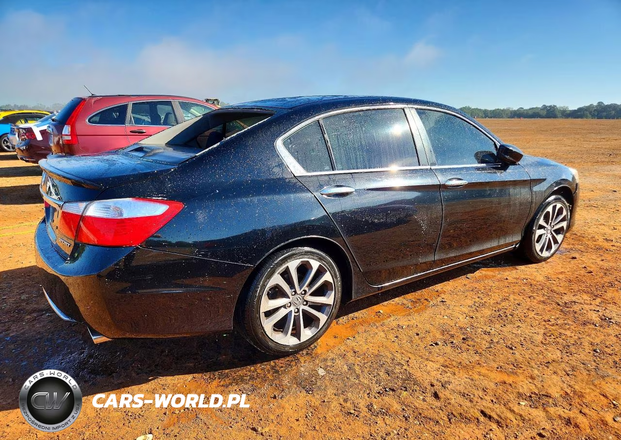2015 Honda Accord Sport VIN:1HGCR2F52FA263922 - 3