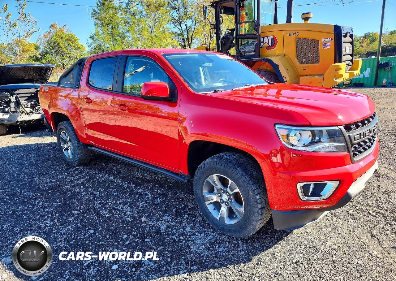 2019 Chevrolet Colorado Z71 VIN:1GCGTDEN8K1301386 - 4