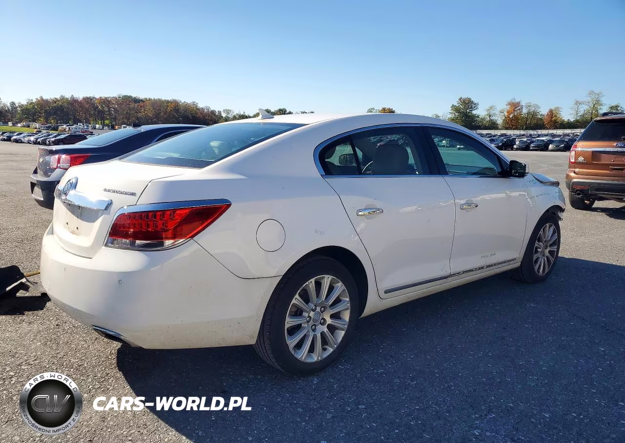 2013 Buick Lacrosse VIN:1G4GC5E39DF303508 - 3