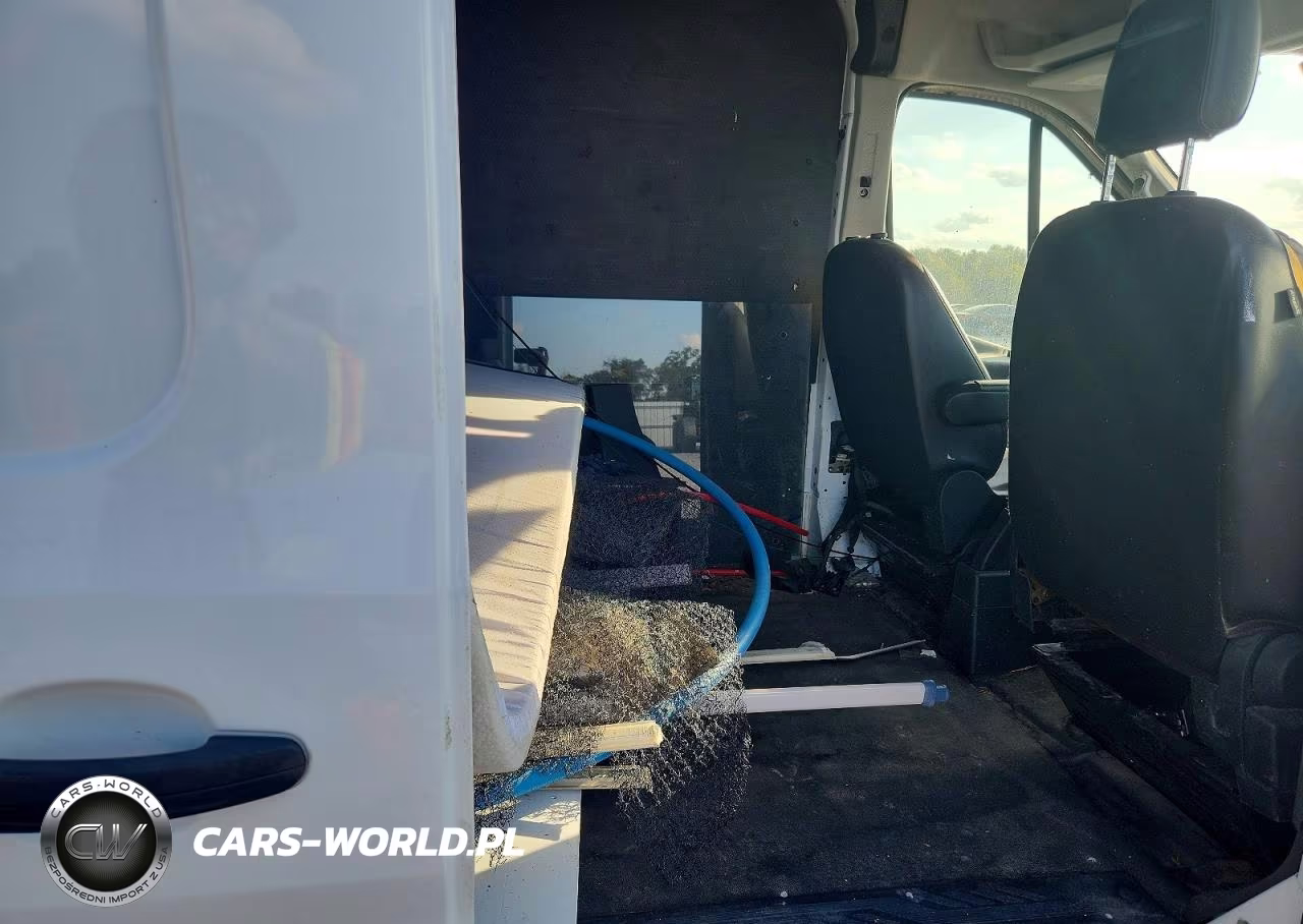 2020 Ford Transit T-250 VIN:1FTBR1X87LKA42593 - 11
