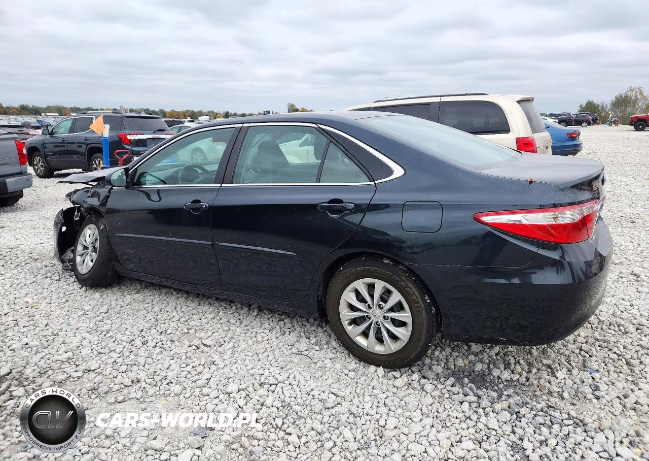 2016 Toyota Camry Le VIN:4T1BF1FKXGU125723 - 2