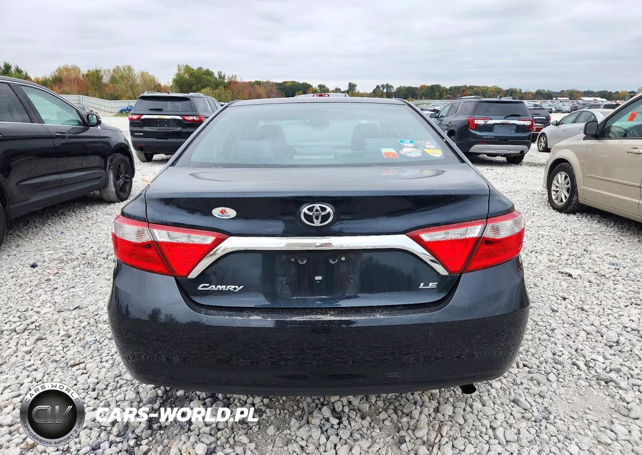2016 Toyota Camry Le VIN:4T1BF1FKXGU125723 - 6